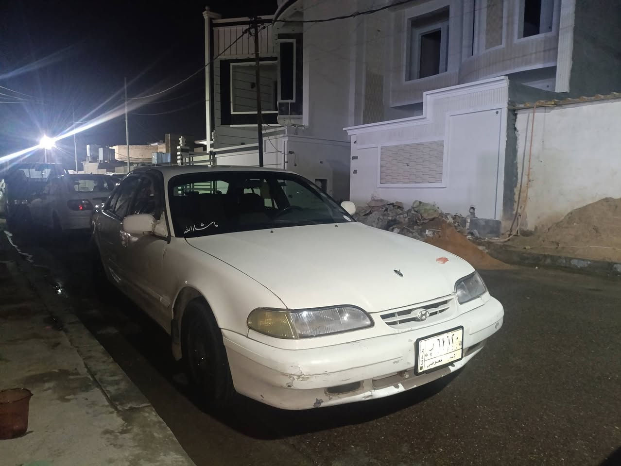 سوناتا 2 للبيع. رقم الانبار باسمي. تحويل ثاني يوم. سيارة نظيفة على ايدي. كير اوتوماتيك  . ومحرك نضيف اشتغاله على ايدي لا تبخير ولا تنقيص دهن كهربائيات كلها شغاله. درام شفت بدلته مال گصه جديد زوج تايرات امامي جديد. العقل جديد. الارفلو جديد. فيتبم والقاعدة مالته جديد. راديتر جديدة. صدر نظيف..
والكشر كدامكم. 
  المكان الانبار - فلوجه
 السعر 34$ بيه مجال

للاستفسار. 
***********
