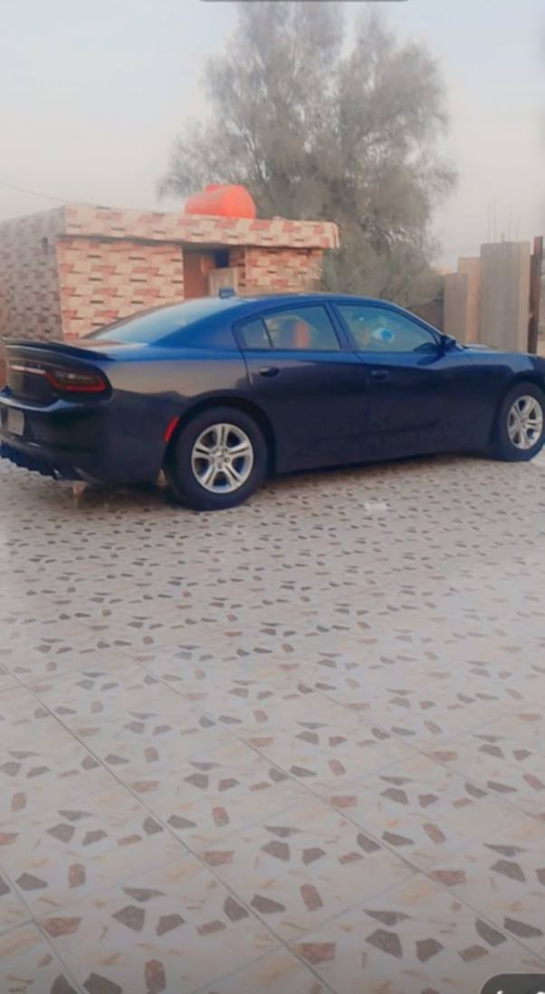 جارجر 17 خصوصي وارد كندي ظربته بس جاملخ مكينة خير من الله حداديه نص سعر 160وبيه مجال ***********
