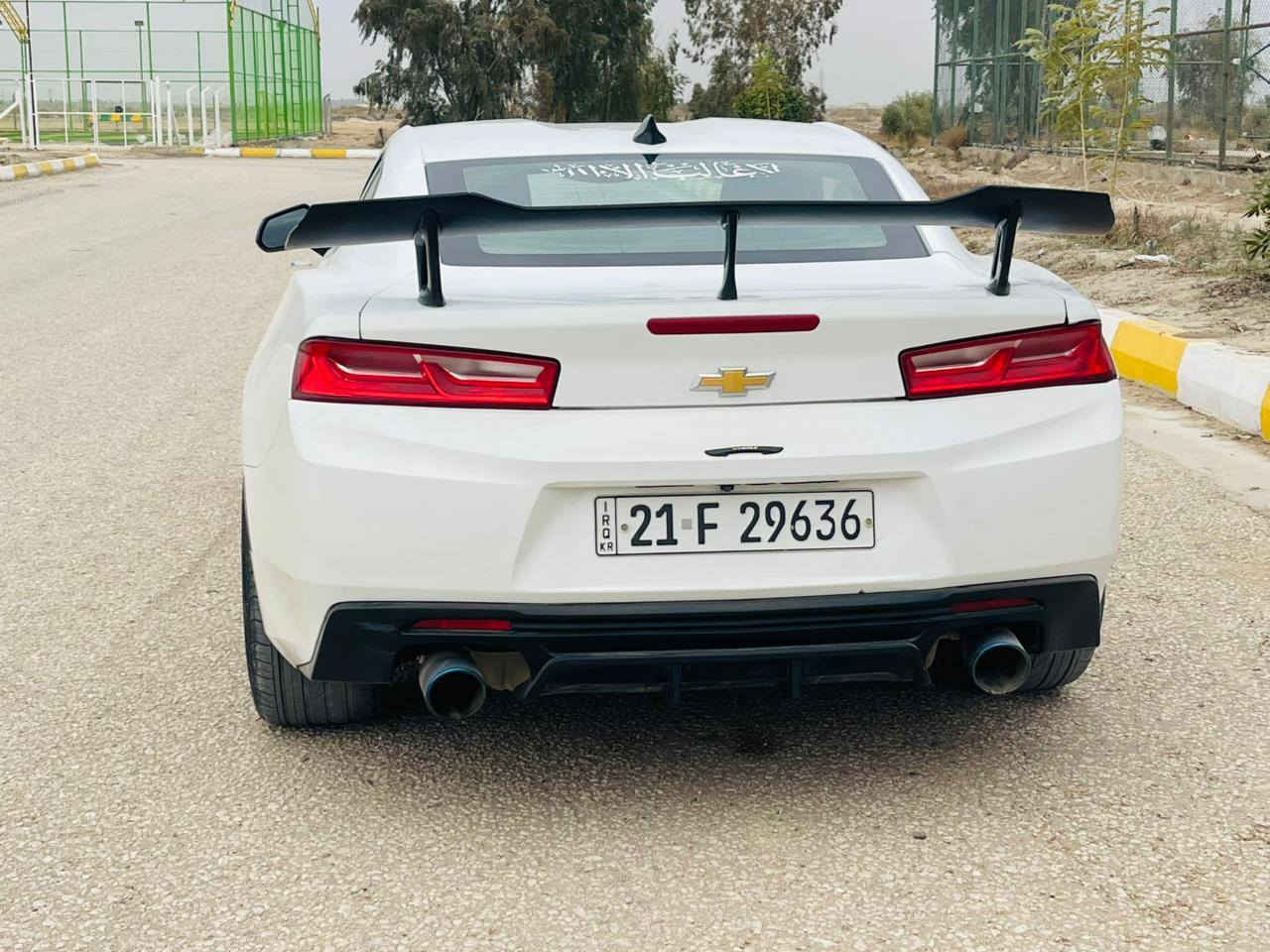 ب120 وبيها مجال جدا قليل بيع فقط
 /كمارو للبيع موديل 2016  فئه Rs محرك3600
استخدام شخصي من الدوام للبيت
حلوه كامله مكمله من كل النواحي ربع متصرف عليها ادامه كامله 
رقم الجديد بسم عربي جيرانه بالحله(القاسم) تريد تحويل تريد وكاله
ضررها حلو معدل و تعديل جاملغ كتر السايق وبنيد فقط 
والباقي كفاله كفاله
اكسل وكير ومحرك كفاله 
مكان بابل القاسم 
الخاص مفتوح والرقم بي وات ساب ***********
