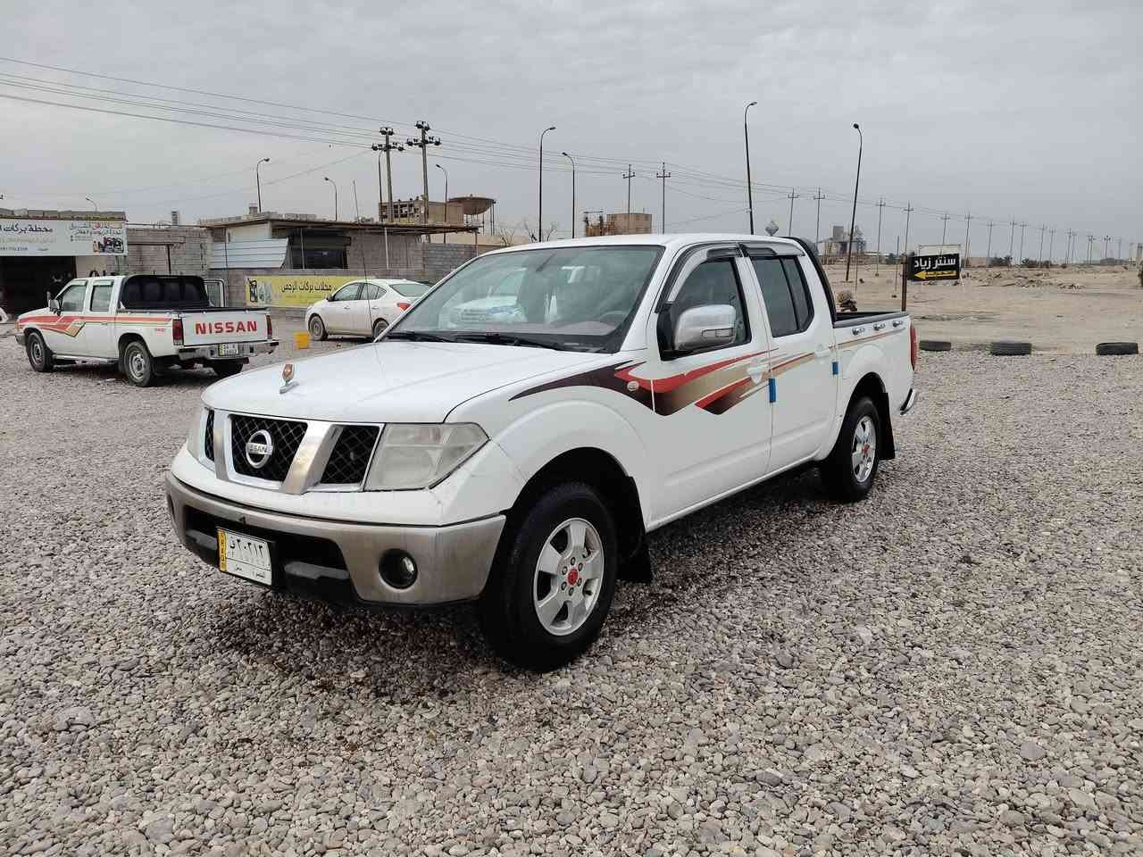 سلام عليكم البيع بيكم نيفاره موديل 11 كفاله من كصه ونغل جثه وشاصي وضربه مكينه وكير جدد شرط حداديه كارتون توني شديته تخم تاير كهربايات جدد كله شغاله تبريد شغال مسجل شغال سيارة حلوة كلش رقم بصره سنويه 28 بسمي السعر 88 وبيه مجال العنوان البصرة رقم الهاتف ***********
