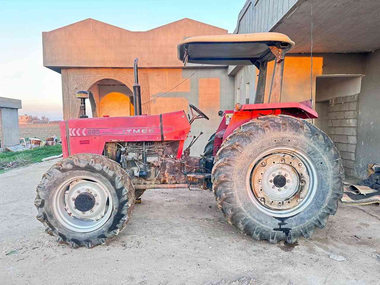 السلام عليكم فوركسن دبل اكسل موديل 2012 كفاله عامه برغي مامفتوح بيه رقمه شمالي  تحويل و وكاله  مكانه كركوك الحويجه للستفسار
***********
