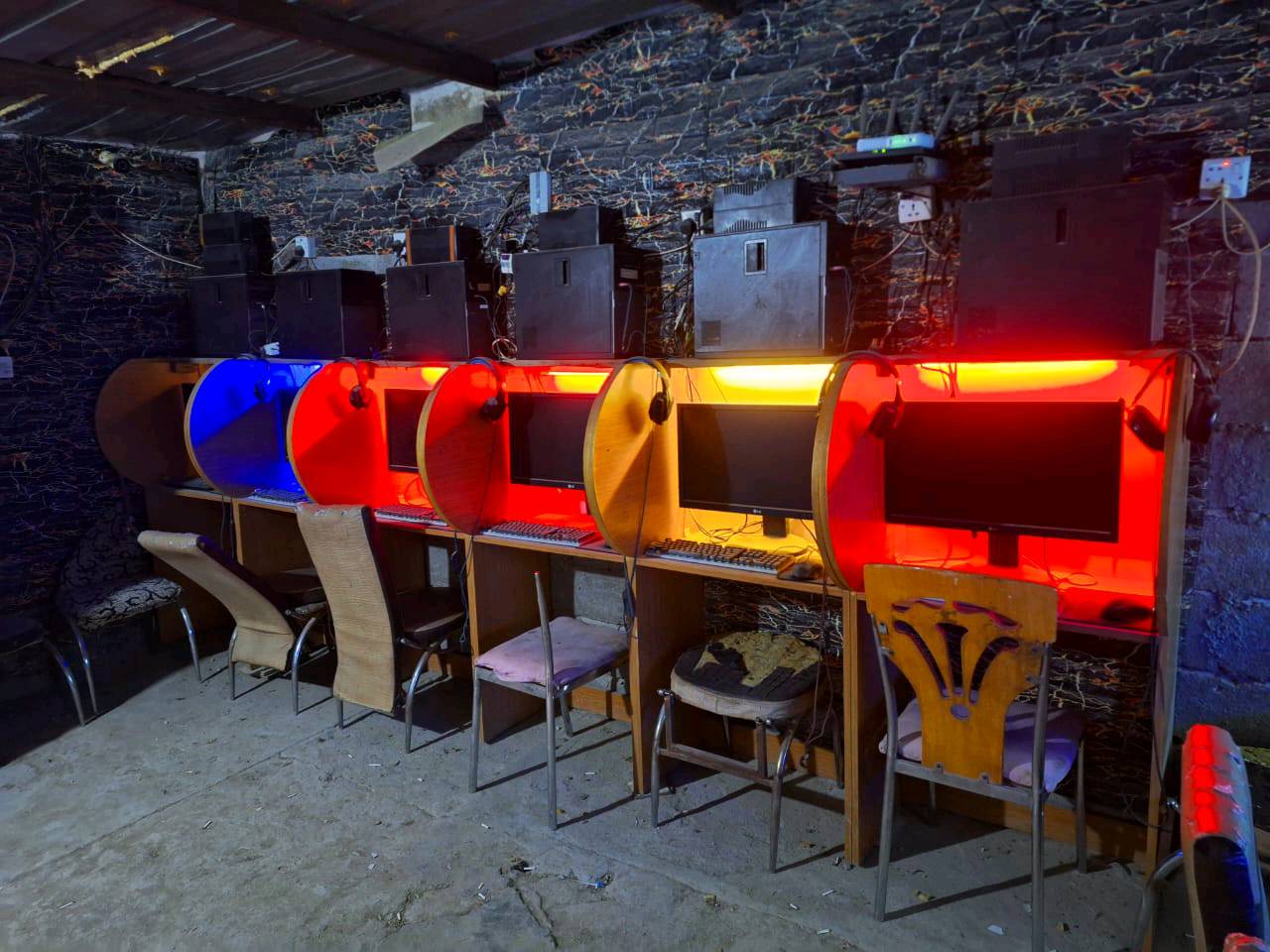 الاتصال بلرقم واتساب موجود