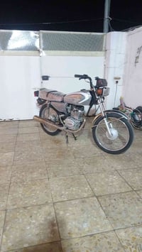 دراجه ايراني للبيع بدون اوراق مكفوله دوله وعشاير  نوع المكينه انتنس در...