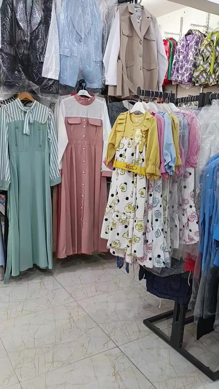 #يالله شوفي الجمال عيني والسعر صدمه لحكي وتعالي يفوتج العرض بلاشش
العنوان نجف حي الميلاد شارع السوك 
الكندي للالبسة النسائية والاطفال 
tiktok.com/@apeel.alkndee


**إذا كنت صاحب هذا الإعلان وتريد حذفه لأي سبب، رجاءا أرسل رسالة إلى الدعم الفني**