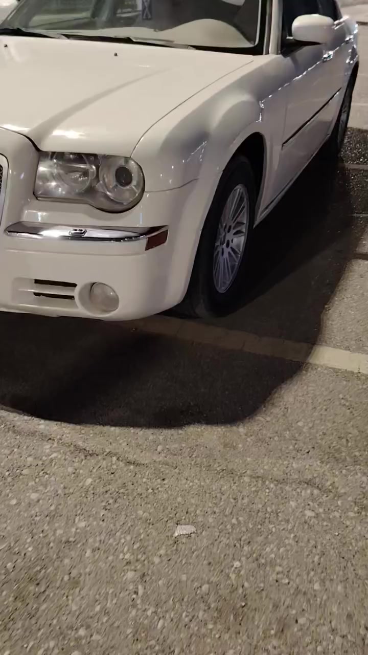 سلام عليكم سياره البيع موديل 8 اصل رقم شمالي ربيل سنوية جديدة تريد تحويل تريد وكالة سياره جاهزة تخم تاير حداديه جديده سياره مصبوغة عام الجمالية سعر 85 بيهة مجال قليل الاستفسار *********** مكان ميسان
