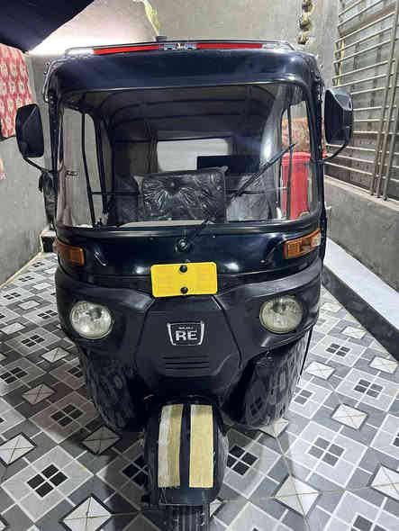 السلام عليكم شباب تكتك البيع موديل 22 رقم بابل نكليزي السعر 8700اوبيها مجال ***********
