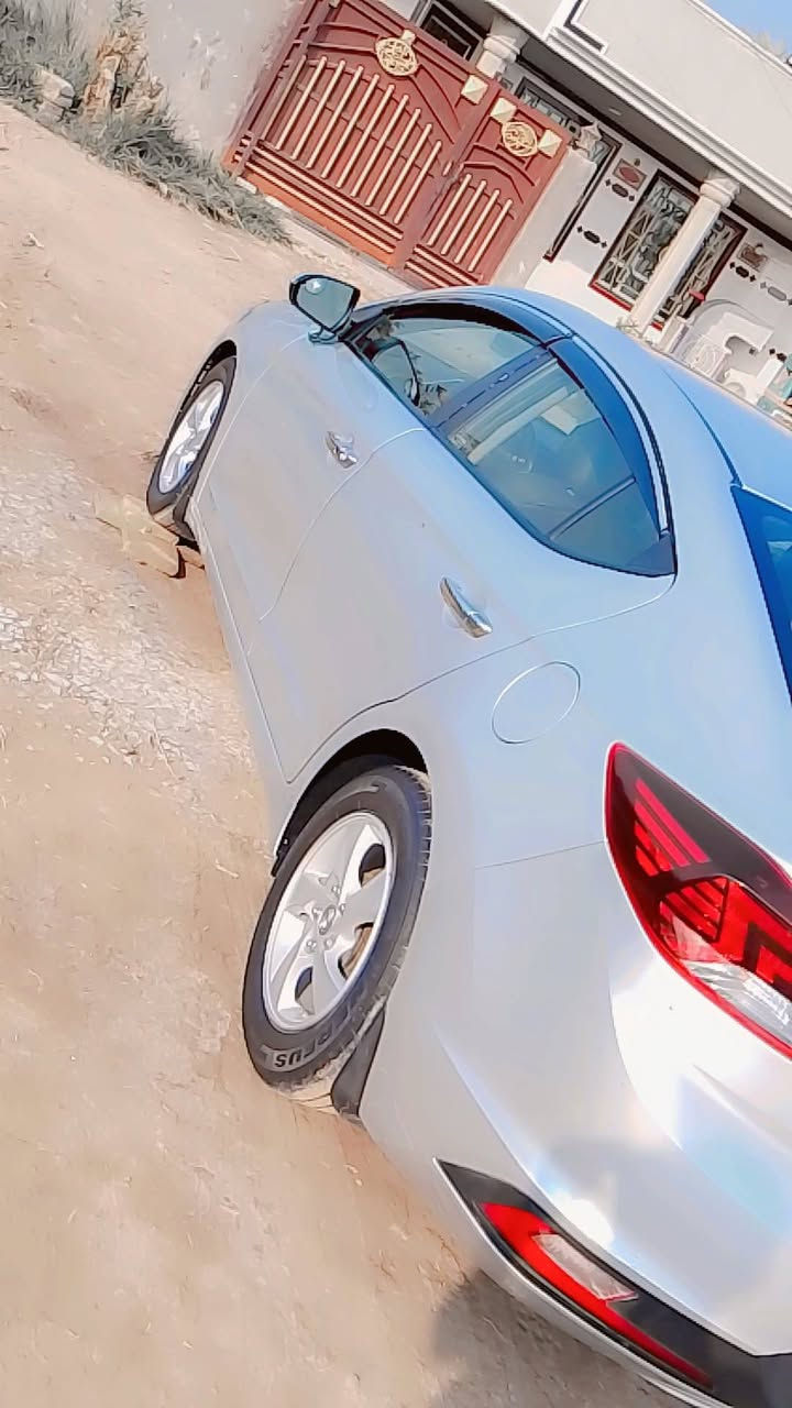 سلام عليكم ورحمة الله وبركاته سياره لبيع النتره السياره وارد امريكي ضربه قطْعتين بنيد وجاملق والباقي كفاله عامه محرك 2000 كير ومحرك ودواخل كفاله عامه نص فول السعر خاص ينتصل عل رقم وبيه خير وتدلل ***********
