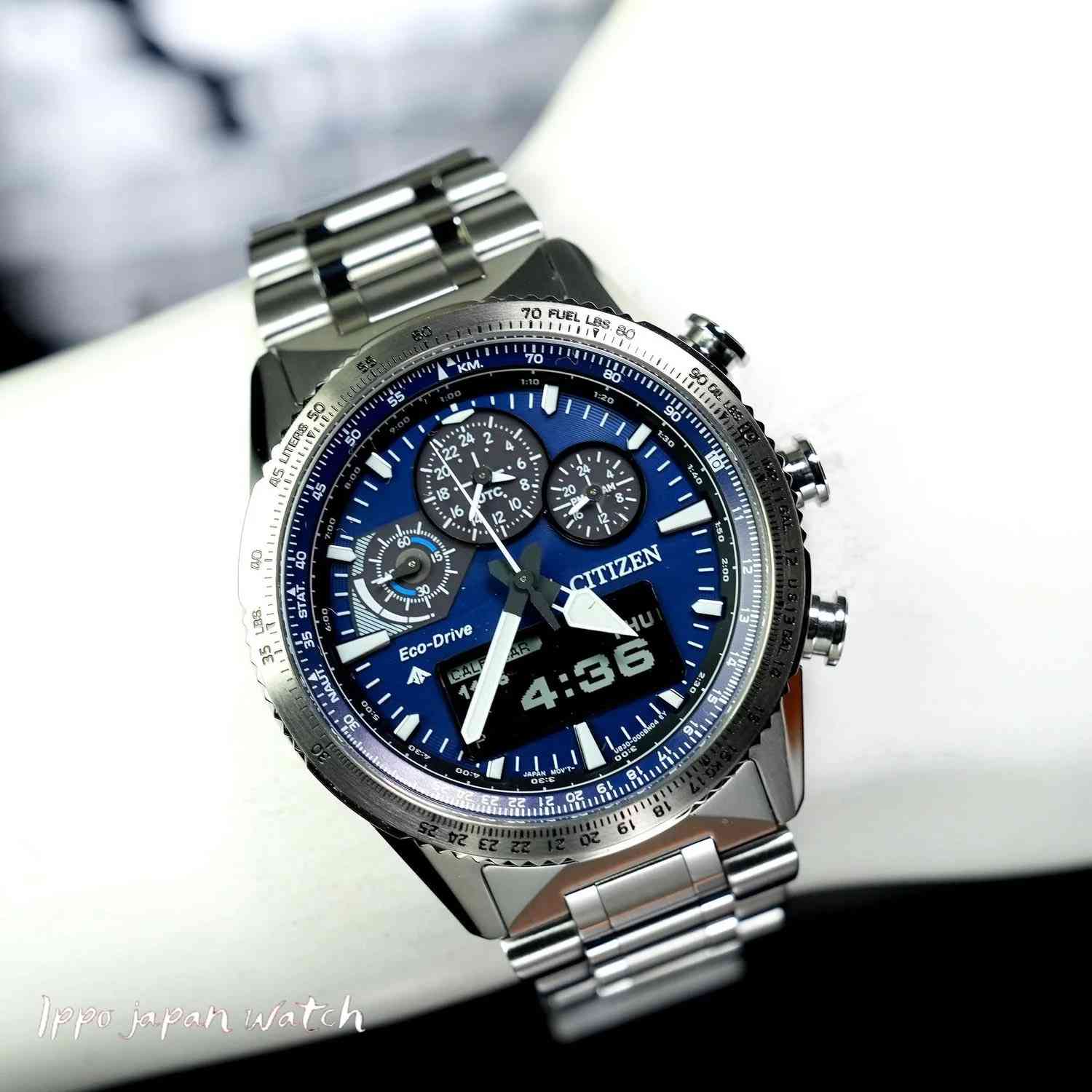 Citizen Promaster

متوفر وكالة 

جديد غير مستخدم 

قطر 43

ايكو درايف 

الوزن: 175 غرام، 
السماكة: 13.8 مم 
، أبعاد العلبة: 43.0 مم عرضًا، 
مادة العلبة: فولاذ مقاوم للصدأ، 
نوع مادة السوار: فولاذ مقاوم للصدأ - مشبك ثلاثي الطي، 
عرض السوار: 22.0 مم، 
نطاق تعديل السوار: من 128 إلى 200 مم، 
الكريستال: زجاج ياقوتي (طلاء مضاد للانعكاس)، 
مقاومة الماء: مقاومة للماء حتى 20 ضغط جوي، 
خصائص مضادة للمغناطيسية: الفئة 1، 
مكونات المينا: مواد معاد تدويرها، 
مينا مضيئة (عقارب + مقياس)، مقياس حاسبة طيران، 
الوظائف: 
مؤشر الطاقة، 
تحذير الشحن، 
حماية من الشحن الزائد، 
وضع توفير الطاقة، 
مؤشر مستوى السطوع، 
عمر بطارية حوالي 3 سنوات عند الشحن الكامل (في وضع توفير الطاقة)، 
​​تقويم دائم
، إضاءة خلفية LED

توجد خدمة توصيل 
***********
