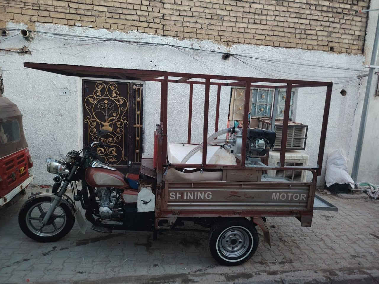 السلام عليكم ستوته جاهزه للبيع كله جديد 2019 بلاديه اوراقها كامله مكاني بغداد الشعلهه جريده بخير وتدلل ***********
