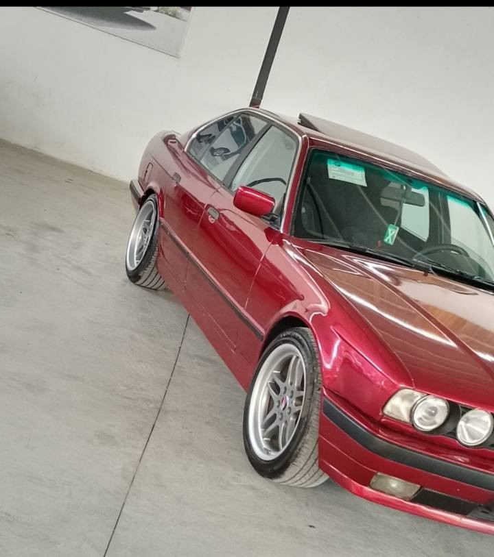 لبیع حجم بیلادی 525 مودیل 1992کیرتوماتیك مکینە مسکر سلایت بجم عریض تبرید فول مواصفات رقم سنویه جدید2030بسمي بدون ضربه عام بخ جمالی سیاره جاهز دینار مابی مصرف  سعر68مجال بصیط
مكان قضاء  بردراش رقم تلفون***********/***********
