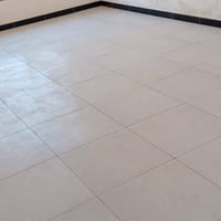 خلفة سيراميك شغل درجه اولى للاستفسار 07740772766 اتصل وبخدمتك