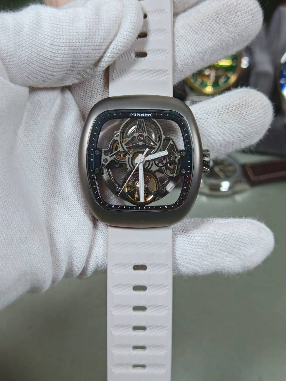 توفر لدينا اجمل ساعات منبر الفخم الانيق البراند الشهير الرياضي المميز موديل 2025 اصلي وكاله  اوتماتيك   وبطاريه باشكال مختلفه كامله المرفقات مع الظمان سنتان لمعرفه الاسعار الاستفسار  على الخاص


**إذا كنت صاحب هذا الإعلان وتريد حذفه لأي سبب، رجاءا أرسل رسالة إلى الدعم الفني**