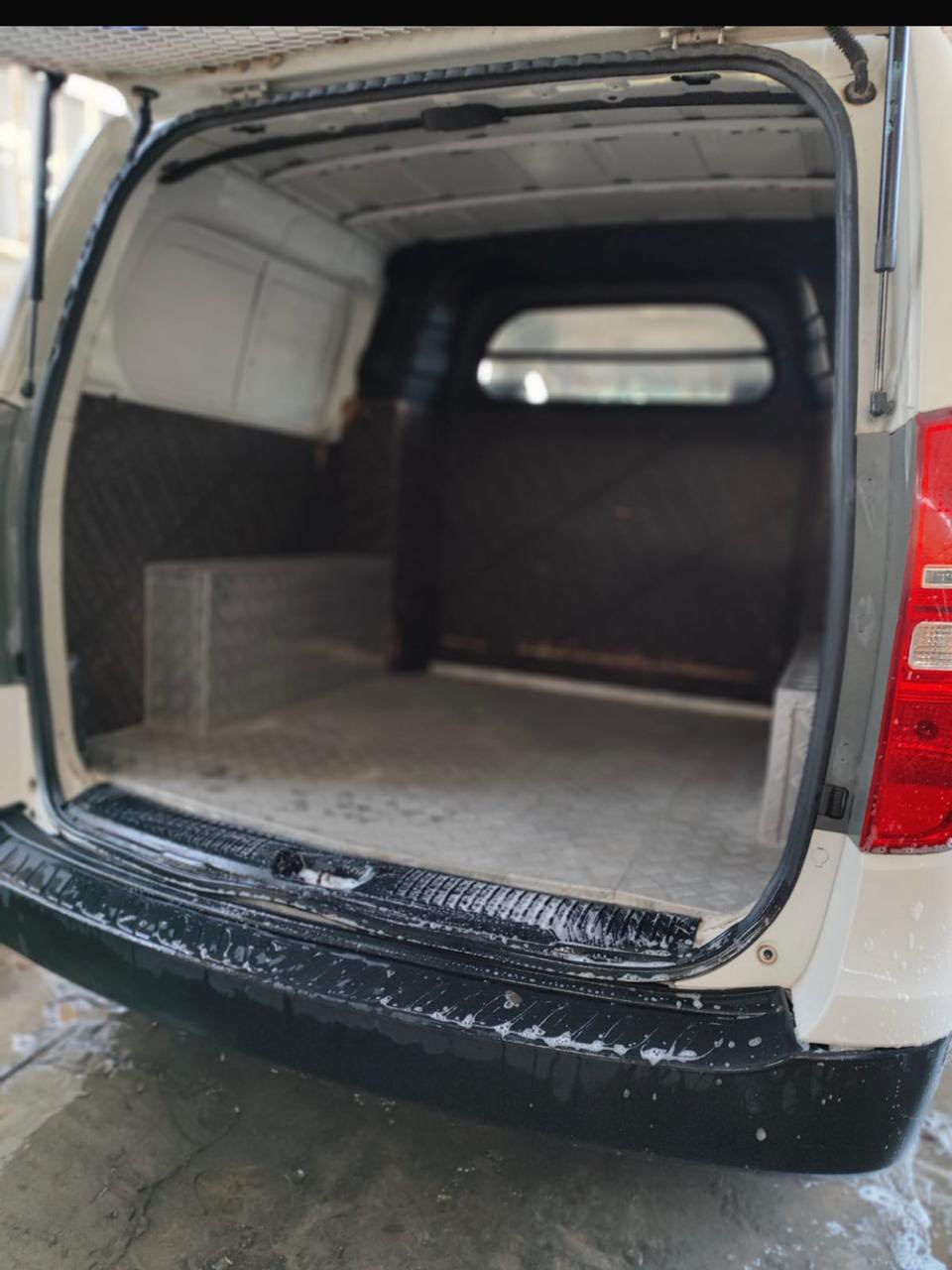 للبيع كيا ستاركس موديل 2016 دخول جديد ادوات محرك بانزين كير عادي سياره تسجل حمل تسجيل مباشر مكفوله من الكص ونقل جثه كلهه عل لبلاد كير محرك حداده تخم تاير جديد تبريد كهربائيات جاهزه مكفوله من الضربه وصبغ سعر 95 وبيهه مجال مكاني البصره للستفسار ***********
