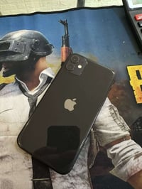 آيفون ١١ • ٦٤ • شاش مبدل