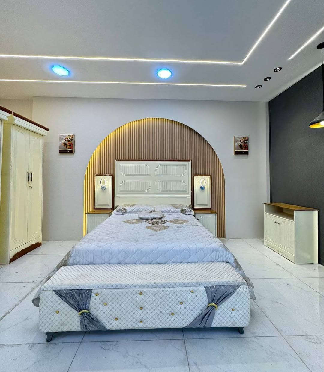 حصرياً الموديل الجديد والمميز

غرفه نجاره اقتصاديه 🛌

الكنتور ارتفاع 240 طول 320 

مع الزاويه مجموع الطول 4 امتار 

السمك الخارجي للغرفه 5 ملم انديف

والسمك الداخلي 3 ملم معاكس ابيض

متوفر توصيل وشد لكافة محافضات العراق 🇮🇶

ملاحظة// لايوجد استبدال.. العنوان بابل الحصوة


**إذا كنت صاحب هذا الإعلان وتريد حذفه لأي سبب، رجاءا أرسل رسالة إلى الدعم الفني**