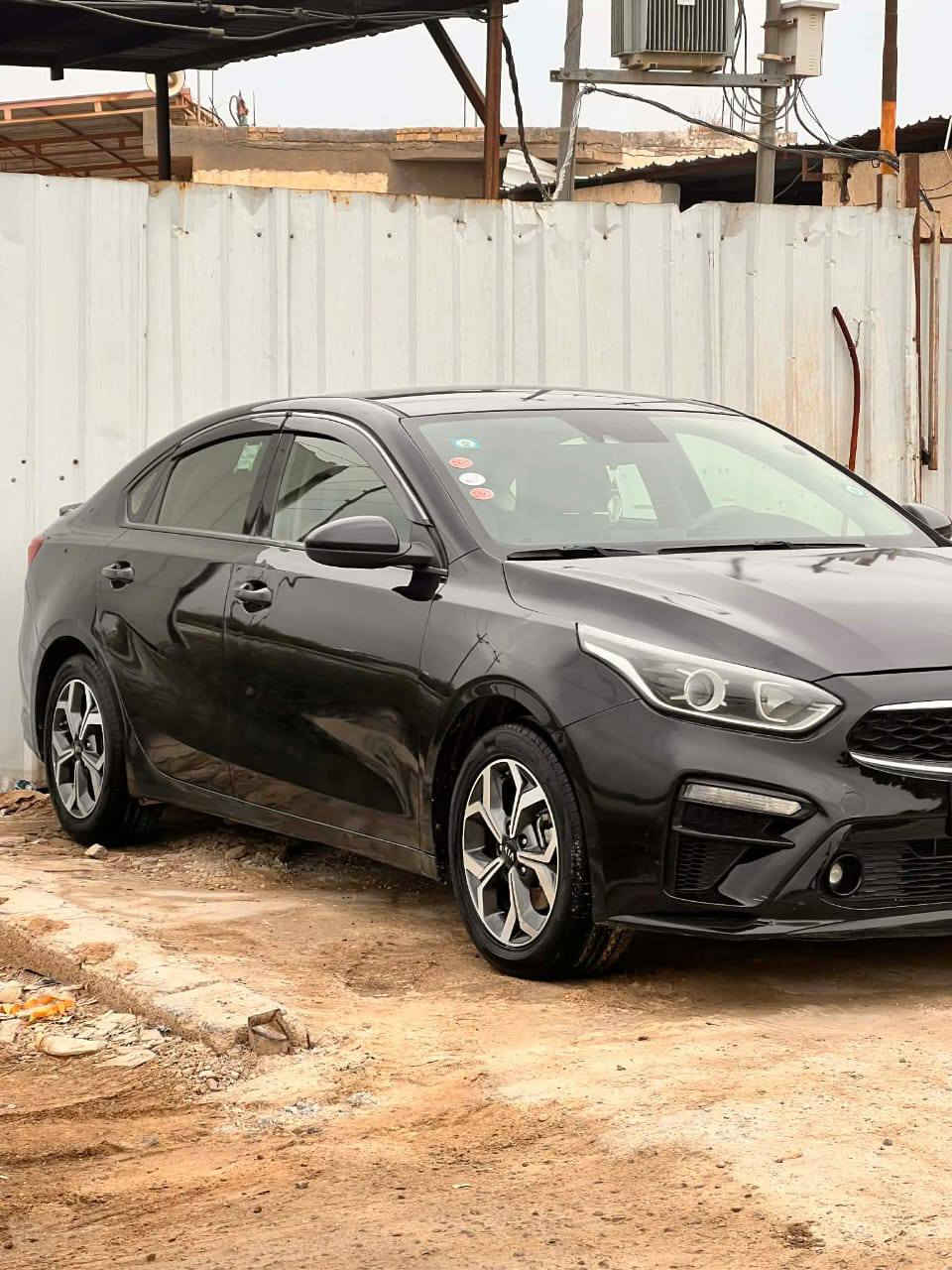 فورتي 19 مثنى بسمي سنويه ل30 بيهة بنيد ونص جاملغ صبغ مكينه 2000 AT المرغوب مواصفات
شاشه 
 كامرة دواره 
 تحكمات ستيرن 
 مانع نزلاق
سياقه ذاتيه 
انضمت قياده
رادار امامي 
تخم تاير جديد مع ادامه كامله قبل سبوع 
حادثهة مرفق بلمنشور ،👇🏻👇🏻
سعر 128 وبيهة مجال بس شراي يخابر رجائن
***********.
