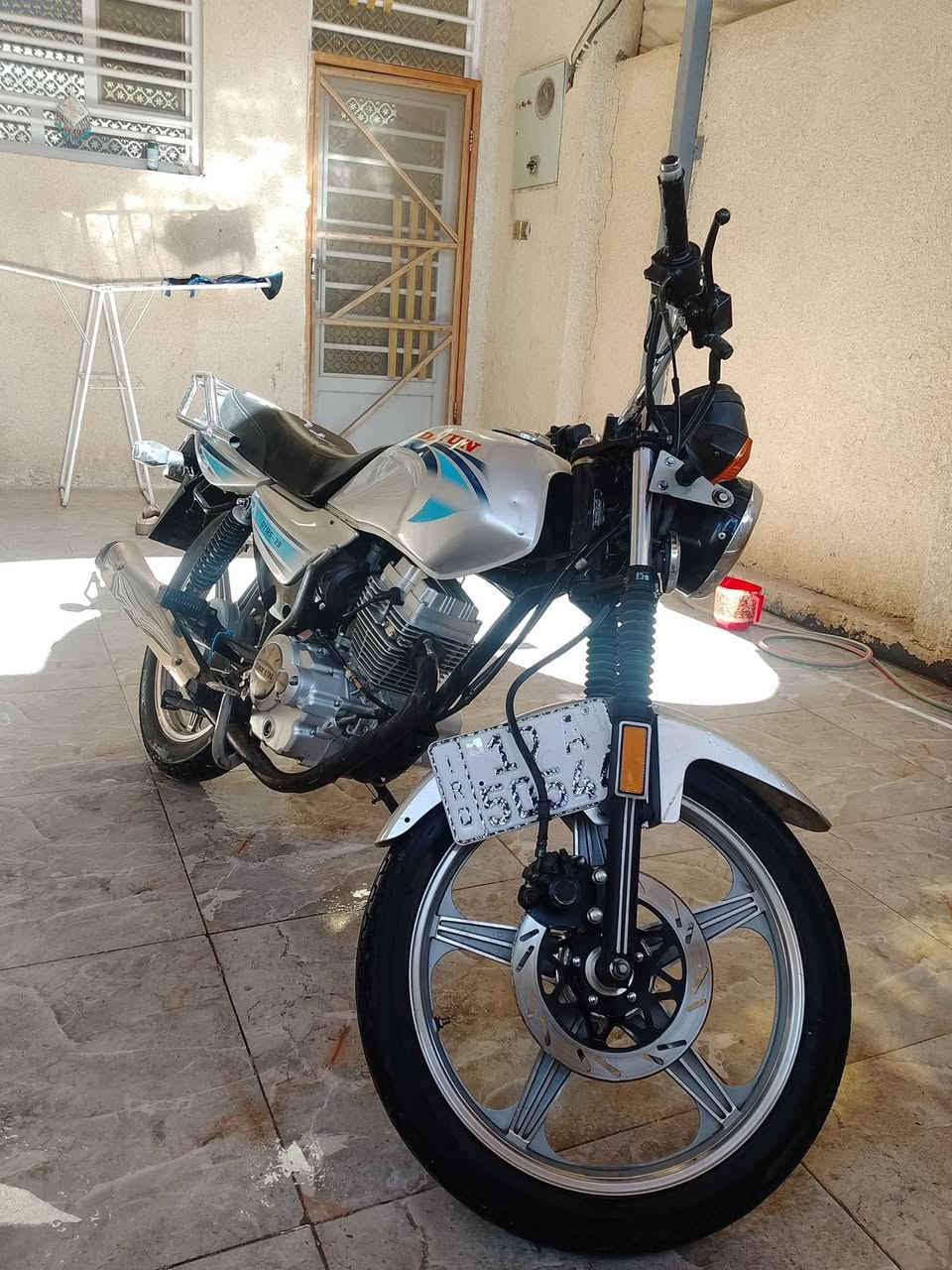 سلام عليكم دايوند عضم مديل 2022 رصاصي ثامر خلخال مكفوله محرك مامفتوح رقم وسنوية بأسمي مكان كربلاء السعر اتصال على رقم ***********
