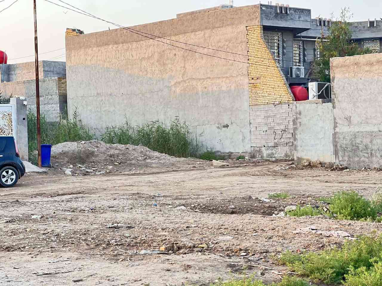 قطعة طابو زراعي سند ٢٥ قرب معمل الثلج مساحتها ١٥٠م قريبة من الشارع العام ابعادها ١٠×١٥
للاستفسار ***********/***********
او مراجعة مكتب أمتار للعقار
