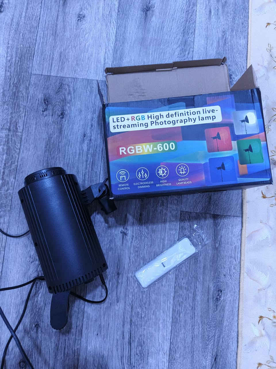 اضاءة سوفت بوكس RGPW-600
اضاءة سوفت بوكس RGPW-600
اضاءة متعددة الالوان 

واتساب ***********

موجود توصيل
