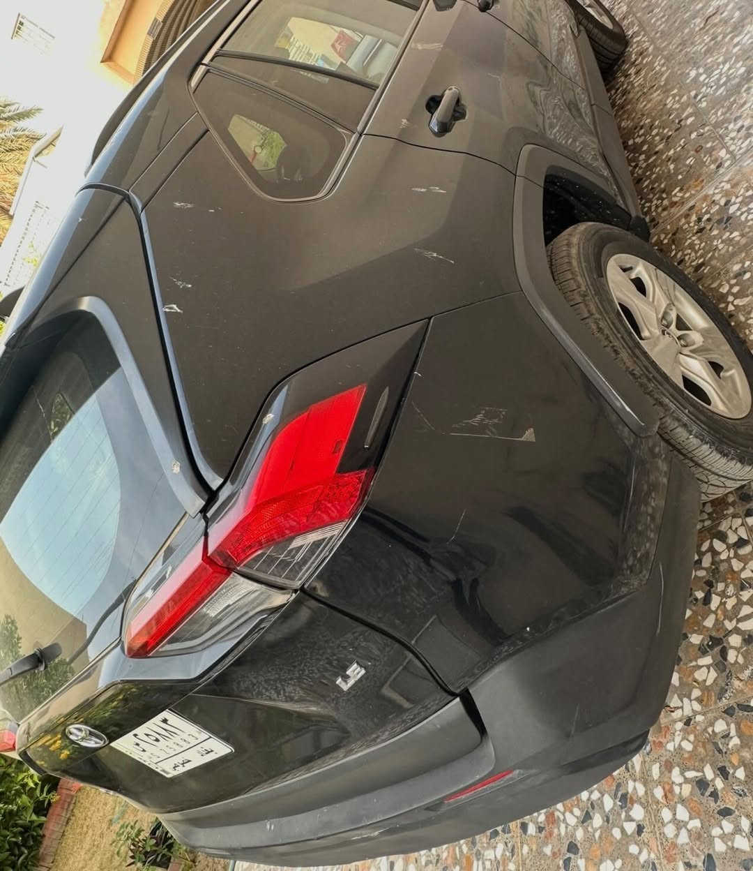 Toyota Rav4. 2021 xle
راف فور موديل 2021 فئه xle فول بانزين 

محرك 2500 وارد امريكي 

ماشيه 18 الف ميل فقط

رقم بغداد بسمي تحويل ثاني يوم 

حاادثها قبغ جنطه مبدل بلادي وجاملغ الخلفي مصبوغ يعني قطعة وحده صبغ فقط بدون ايربالك

صور الحادث داخل المنشور

مواصفاتها:

٣ وضعيات قياده Normal, Eco, Sport  

 لايتات ليد + اشاير. بلمري تدفئه سترين

رادارات جانبيه ( نقطه عمياء ) رادار امامي (تحديد مسار )

اوتو هولد اوتو ستوب دخول ذكي فتحه سقف سلايد

كامره خلفيه بصمة تشغيل +بصمة ابواب باب الصندوك كهرباء كشنات كهرباء تبريد قطعتين هاند بريك بصمه

مكانها بغداد شارع فلسطين السعر 225 وبيها مجال رقم الهاتف ***********
