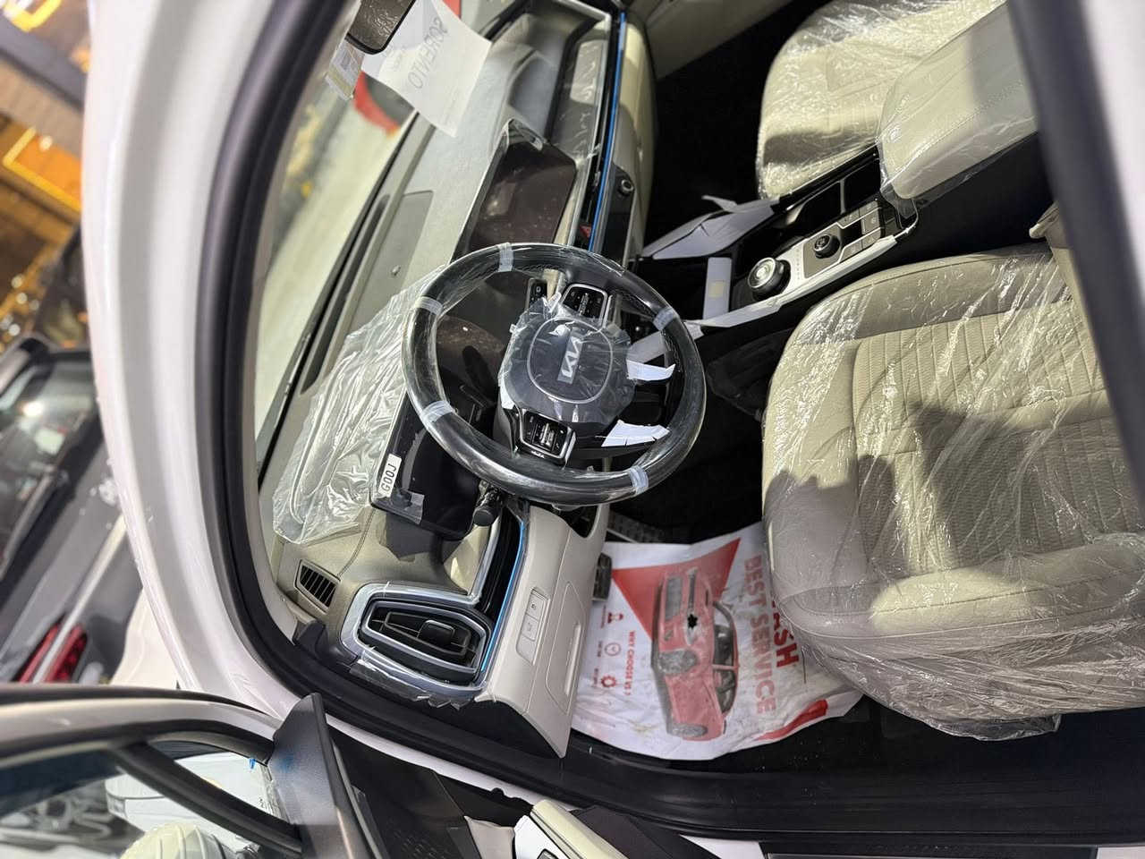 اسلام عليكم 
للبيع 
سورنتو 2025 
ماشيه 15 الف 
معروف مواصفاته 
مكفوله كفاله عامه 
إلا ستفسار ***********
