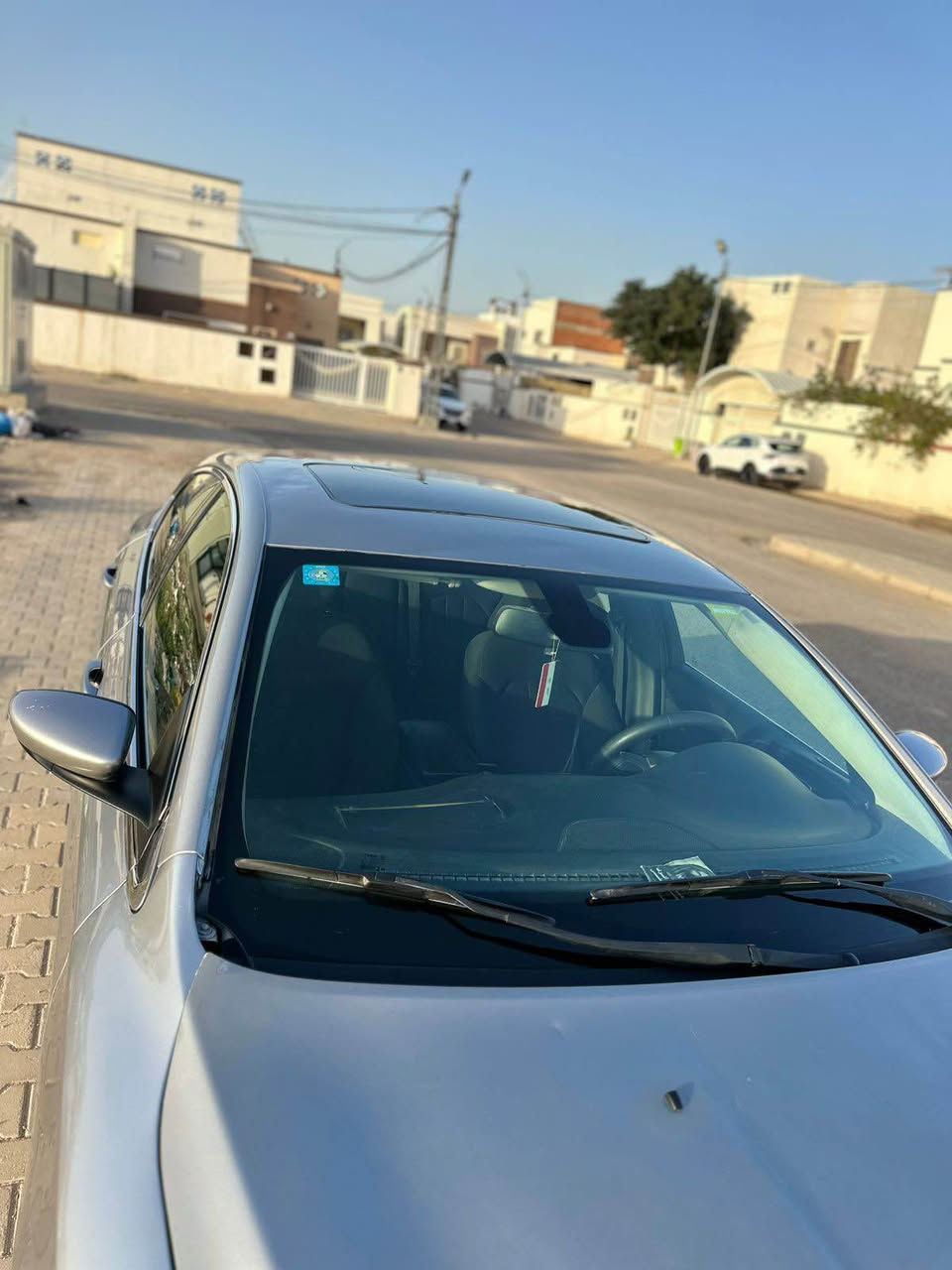 السلام عليكم c200للبيع مكاني النجف السياره بيها صبغ سونارها مرفق بالصور بسمي مداور جاهزه مكينه وگير وتبريد جدد حداديه ٨٠بالميه 
سعرها ٨٥وبيها مجال رقم التليفون *********** النجف, العراق
