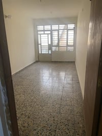 بيت طابق ثاني للايجار طابق ثاني للايجار ب350  في حي المعلمين مال المشت...