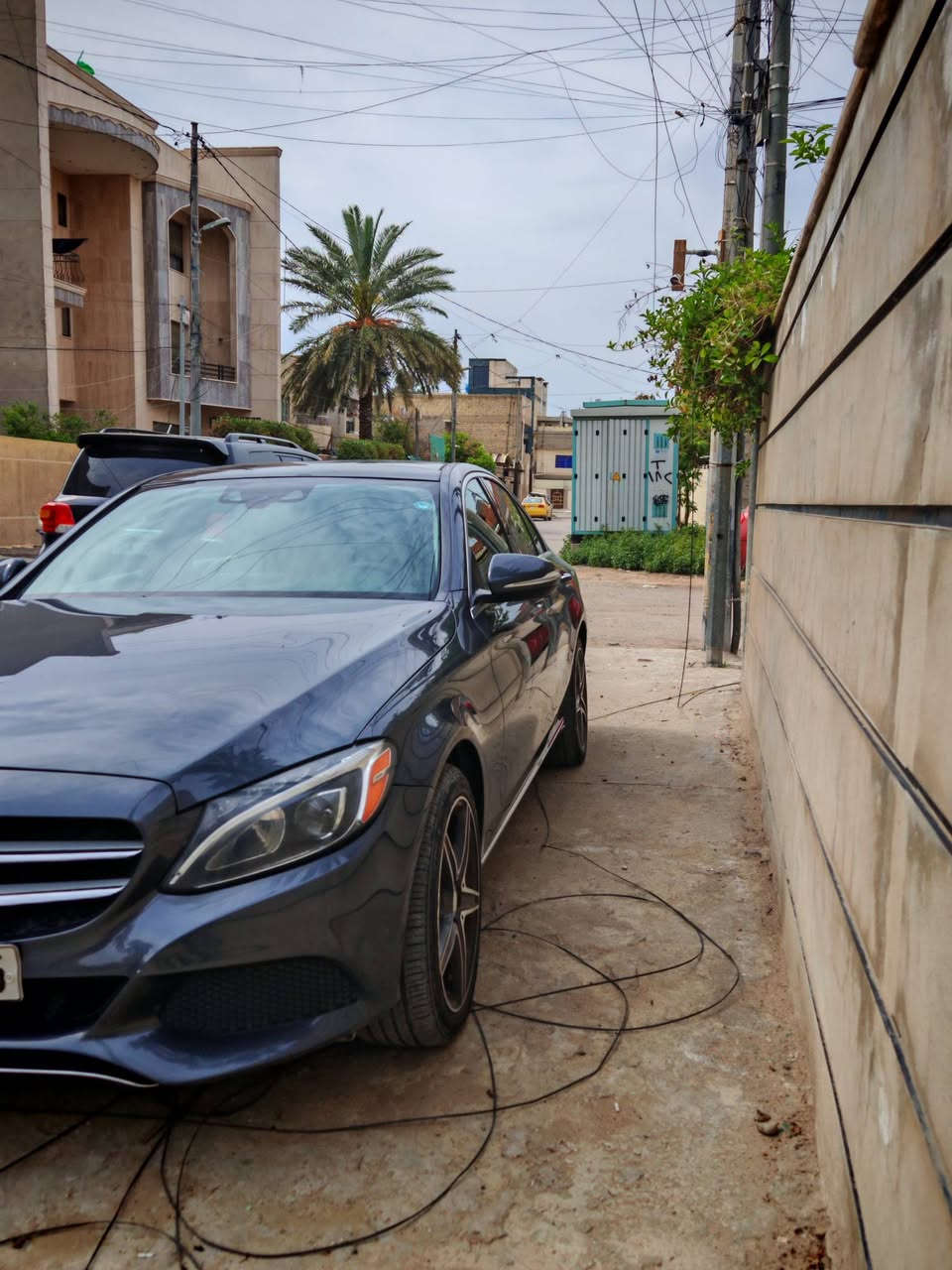 السلام عليكم
C300 2015
فول مواصفات 1/1
مكانها بغداد
للاستفسار ***********
