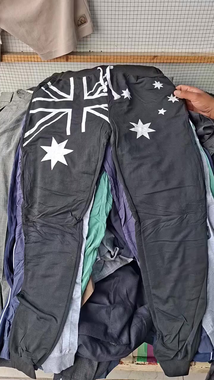 على بركة الله
الآن فتح بالات بجامه شبابي رجالي و تشيرت ولادي بناتي اطفال فول نظافة ماركات عالمية
 ( محل بالات ميلانو ١ للملابس الرجالية )
عنوان المحل :- الرفاعي شارع ٤٠ المحلات الجديدة (الاستثمار)


**إذا كنت صاحب هذا الإعلان وتريد حذفه لأي سبب، رجاءا أرسل رسالة إلى الدعم الفني**