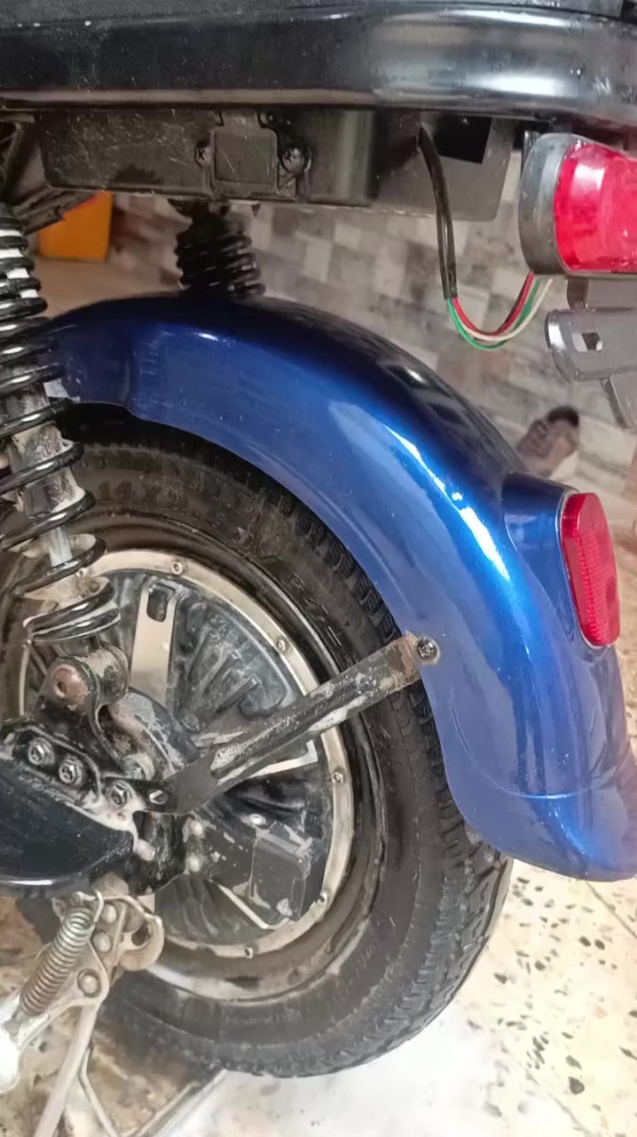 السلام عليكم 
ماطور شحن للبيع جديد ما بي اي عطل أو مبدأ
السعر 350 بي مجال بسيط
العنوان حي المنصور 
شراي تعال خاص


**إذا كنت صاحب هذا الإعلان وتريد حذفه لأي سبب، رجاءا أرسل رسالة إلى الدعم الفني**