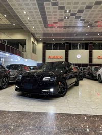 كرايسلر 300 • ٢٠٢٣ • ماشي ١٩٠٠٠