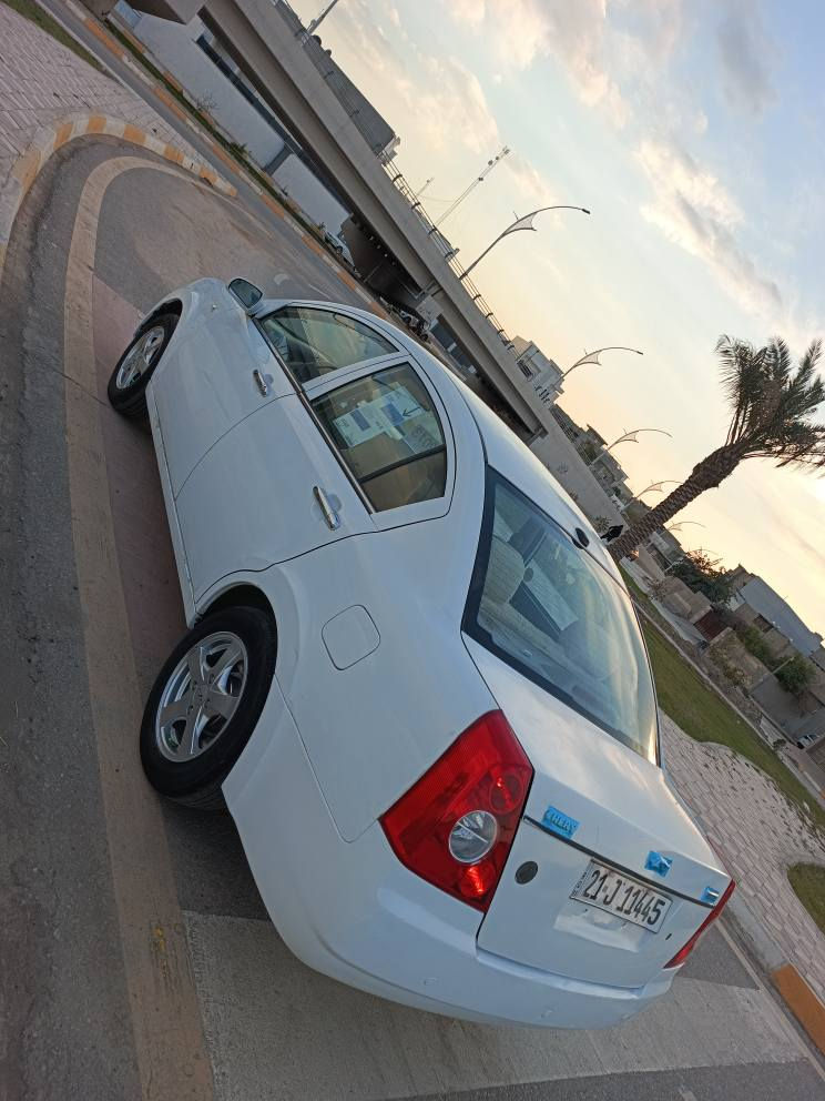 السلام عليكم 
للبيع شيريA5
دفتر بنزين موجود ⛽ 
موديل 13 
محرك بالشرط ما مفتوح لا صرف لا بخار 
كير بالشرط ما مفتوح 
تبريد ثلج ❄️
تدفئة النار 🔥 
لايتات زينون 
💯مواصفات 
شاشه ايباد كاميرا 
حساس 
تحكم استيرن 
صدر امامي خلفي دبلات كله بالشرط 
سياره شركه ما ملعوب بي سياره جديد من كل النواحي 📦 سعر مناسب  💵 53 بيها مجال شراي خابر على رقم *********** مكان كركوك كركوك, العراق
