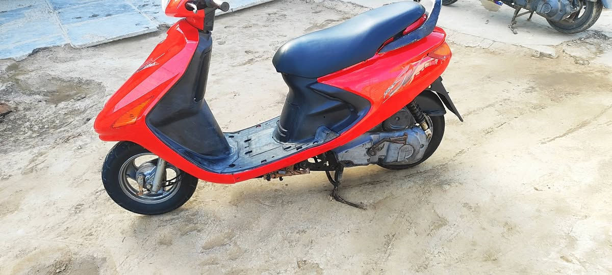 سلام عليكم دراجه البيع فراشه فحل حاويه سعر خاص مكاني الديوانية قضاء سومر ***********
