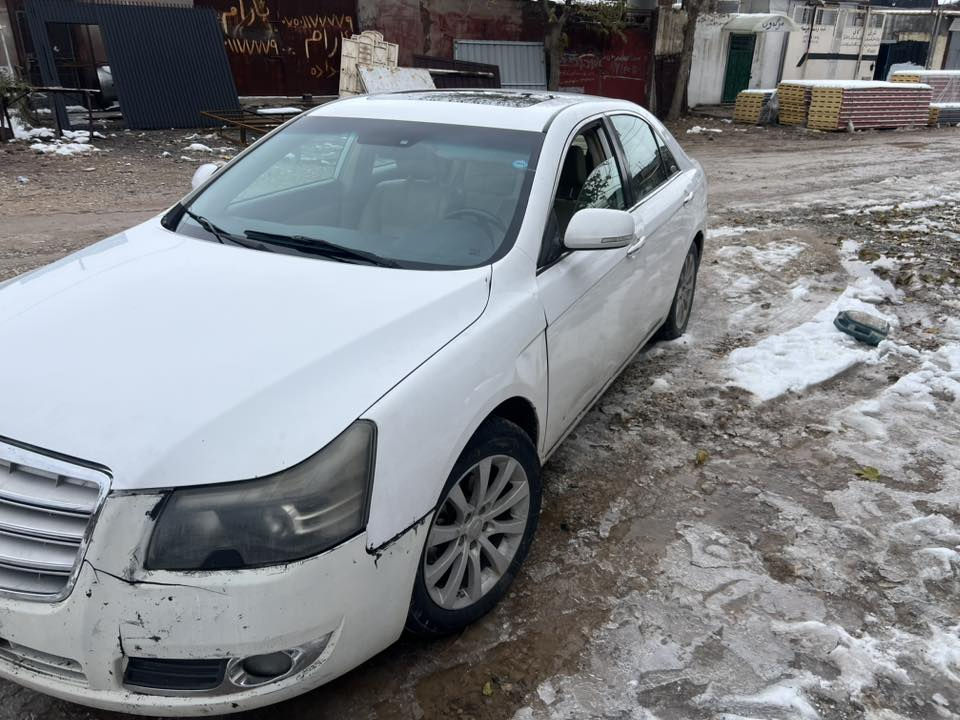 سلام عليكم..
 للبيع امكراند ٢٠١٣ فول كشنات جلد سلايد 
مكينه ميسوبوشي ٢٤٠٠..
سنوية صاقطه ٢٠١٨
باسمي شرط تحويل ..
ارباكات سليمه شرط بها ضربات باب سكن و نص جاملغ مبين بل صور بعدها ما مصلح 
مكاني اربيل 
واس اب فايبر 0773 174 0330
سعره ٥٥
