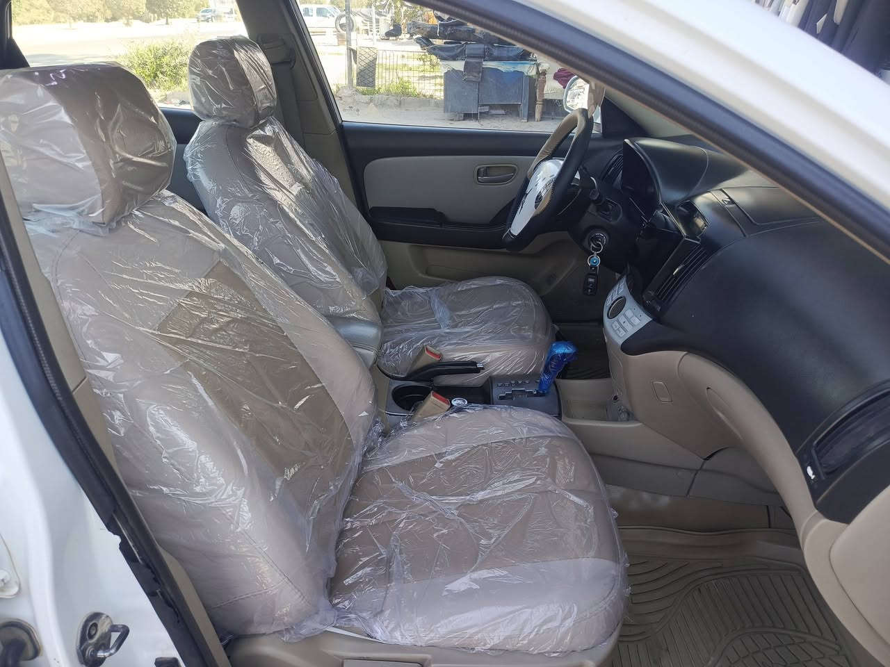 افانتي ٢٠٠٧ لبيع سعر ٩٢ بيه بنيد صبغ وبل هلال خلفي سياره حلوه مال جنيه ***********
