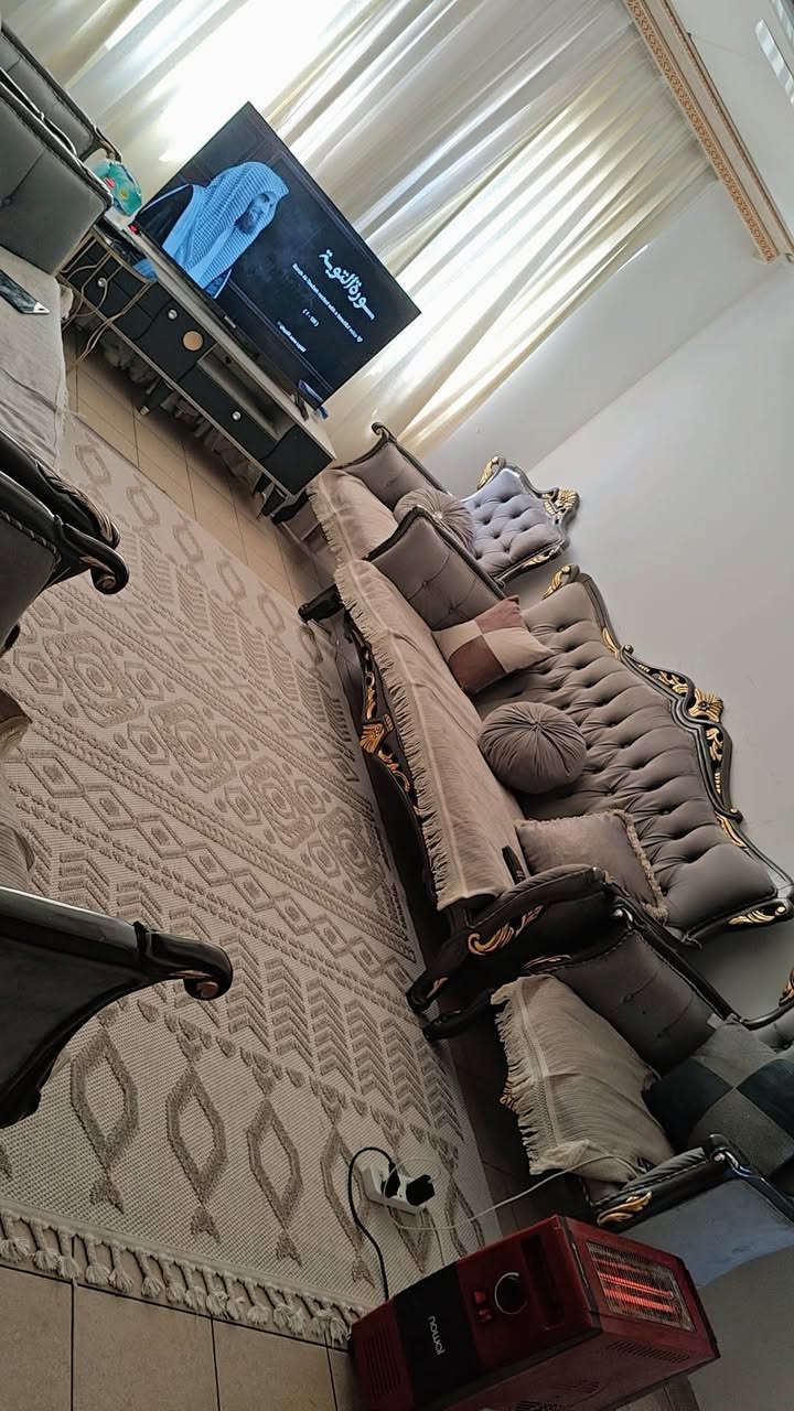 السلام عليكم تخم رئاسي اشتريته مليونين ابيعه مليون و150 اخو الجديد


**إذا كنت صاحب هذا الإعلان وتريد حذفه لأي سبب، رجاءا أرسل رسالة إلى الدعم الفني**