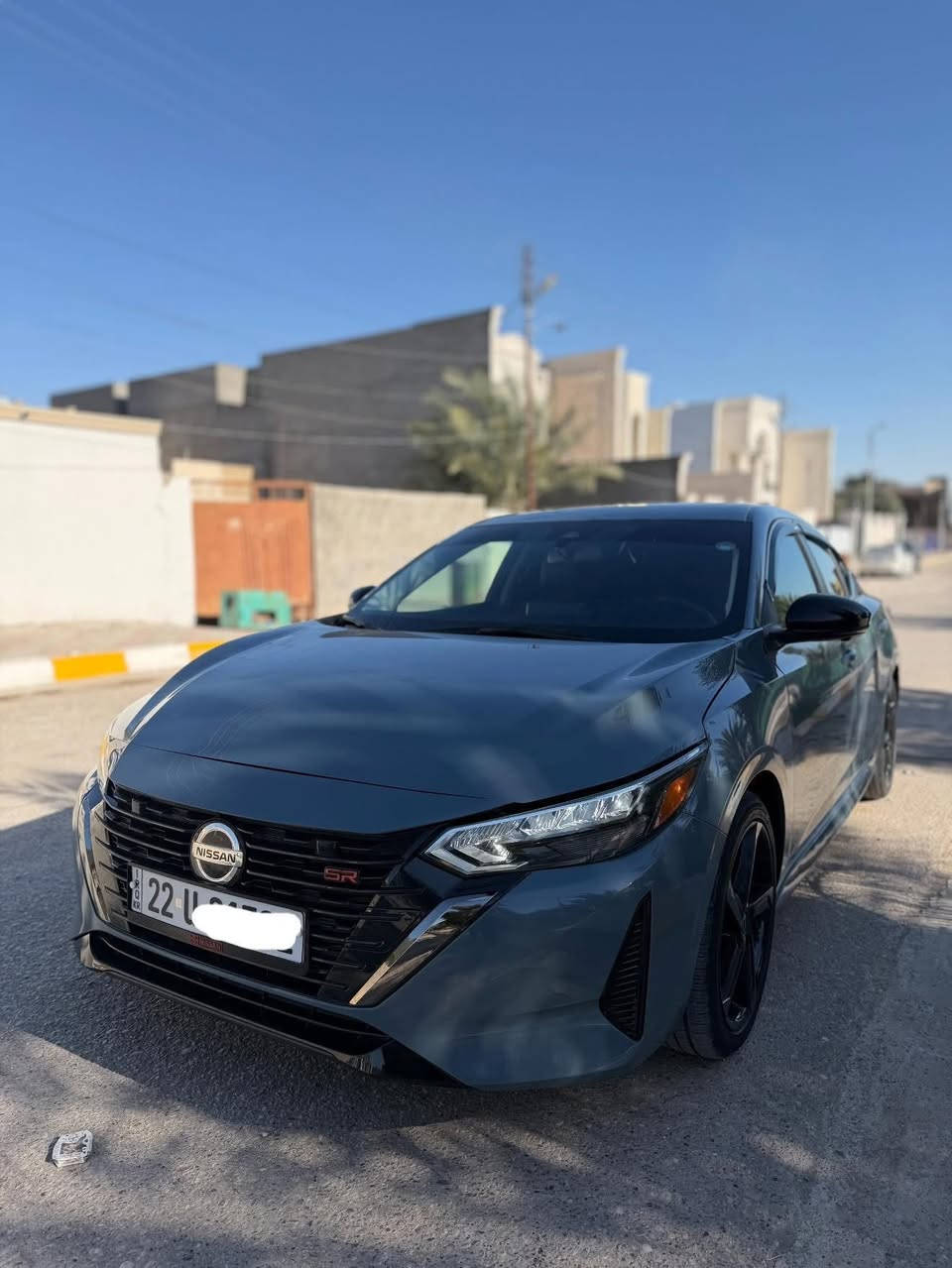 نيسان سنترا موديل 24 
فئة sr plus 
ماشيه19  الف كيلو 
لون سمنتي الجديد 
فتحة 
بصمة 
رادار أمامي 
رادار خلفي 
حساسات خلفية 
5 كاميرات 
اوتو ستوب 
اوتو بريك 
نقاط عمياء 
تحكم الكراسي قطعيتن كهرباء 
داخل السيارة جلد 
تدفئة استيرن 
تدفئة كشانة 
نحديد مسار 
قيادة ذاتية 
النظام الايكو 
شاشة كبيرة تدعم نظامين apple car play android
دبل سويج 
رقم اربيل الجديد 
ضرر السيارة بنيد ودعامية البنيد مبدل ومصبوغ 
للاستفسار ***********-***********
مكان السيارة سامراء
