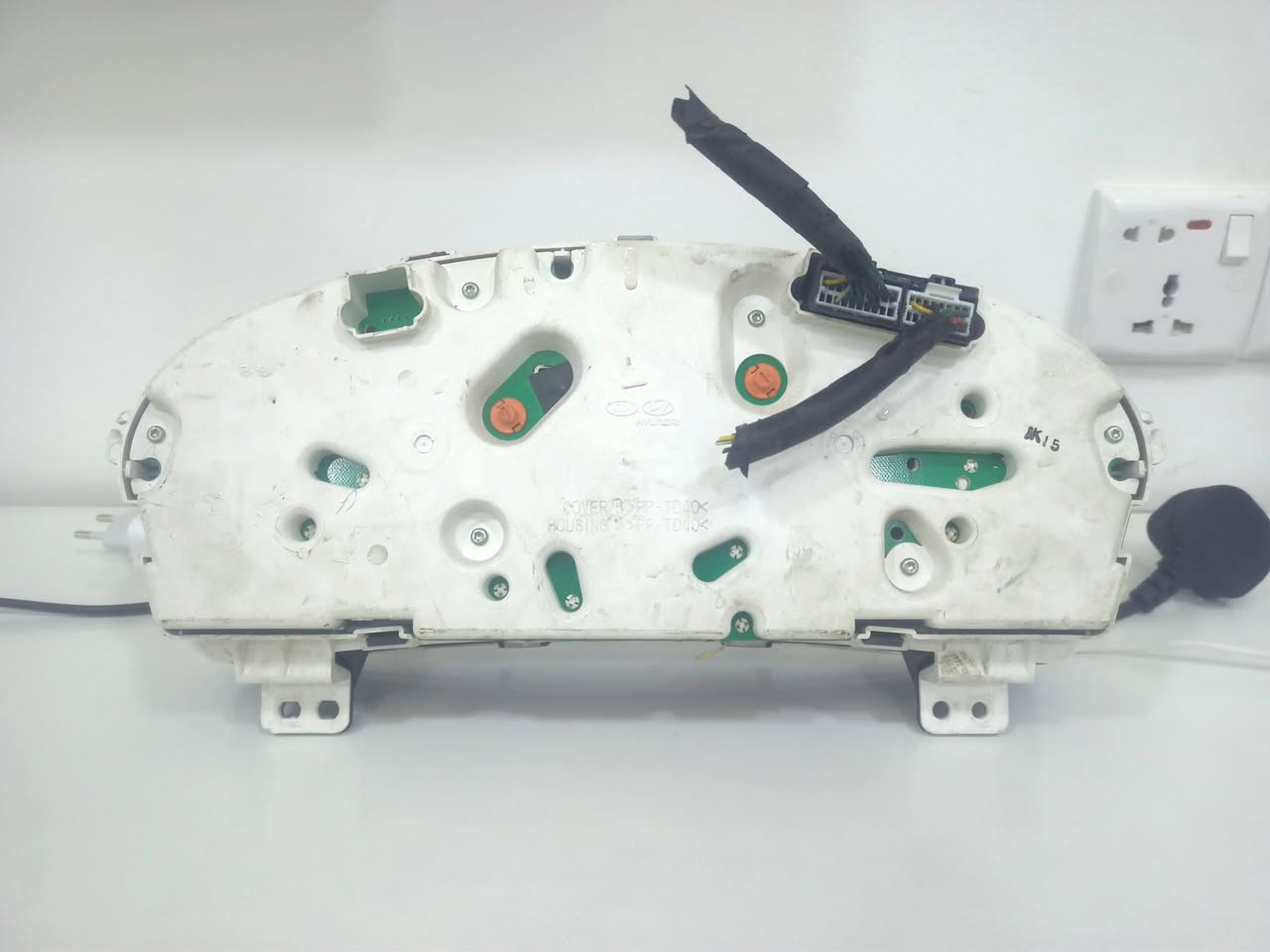 سلام عليكم عداد كيه حمل 2700 العداد بلادي مال شركه كله شغال السعر (100) وبي مجال حك الجيه العنوان بغداد الراشدية التواصل على الرقم ***********
