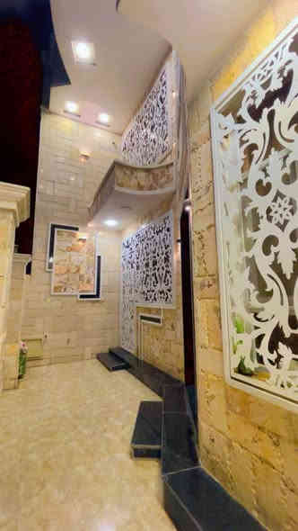 [358]#دار_للبيع_مساحة٣٠٠متر
🏛️🏛️🏛️🏛️🏛️🏛️🏛️🏛️🏛️🏛️
مساحة الدار #١٥٠متر(٧،٥×٢٠)+ #١٥٠مترأرض #بناء_حديث_فول_كوالتي #سعر٢٨٠مليون_سعردارفقط
يحتوي على (أستقبل كبير + هول كبير + مطبخ + صحيات عدد٣ + غرف نوم ٤ + بيتونه واسعه جدا ) البيت كامل من كلشي #يباع_مع_الاثاث_أو_بدونه 
نظام كامرات / نظام سبالت دفن / ارتفاع ٣٣٠م / ديكورات مغربية / رفت كونكريت مسلح / كهرباء تسليك / سبالت ١٣طن #موقع_يبعد_عن_سيديةوالدورة_٤دقائق
كويرش حي سلام مربع ٤٠٠٠ الأول يبعد عن سريع ١٠٠متر 
الأستفسار اكثر الاتصال عبر الأرقام المتوفرة او المراسله عبر الواتس #طابو_ملك_صرف
#مكتب_الأمير_للعقار_***********_*********** 
#المطور_العقاري_ابوأمير
🏛️🏛️🏛️🏛️🏛️🏛️🏛️🏛️
