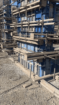 كادر نجارين مضبوط تسليم مهندس نشتغل كل المحافضات *********** وتساب او خابر. 
صور شغلنه
