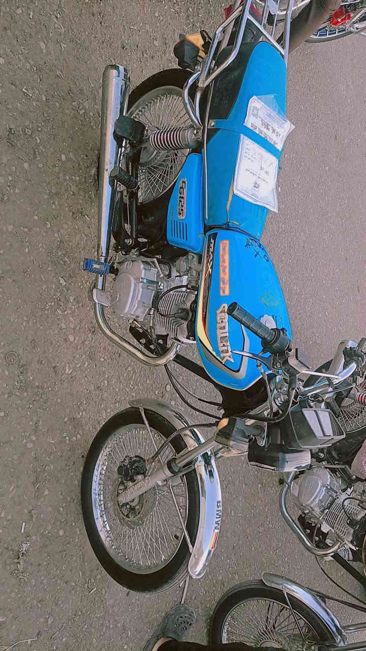 السلام عليكم
سولينك موديل ٢٣ محرك كبس لاصرف ولا بخار نشاط يشك الكاع دراجه مال جنيه سعره ٥٠٠ بي مجال للشراي ***********
