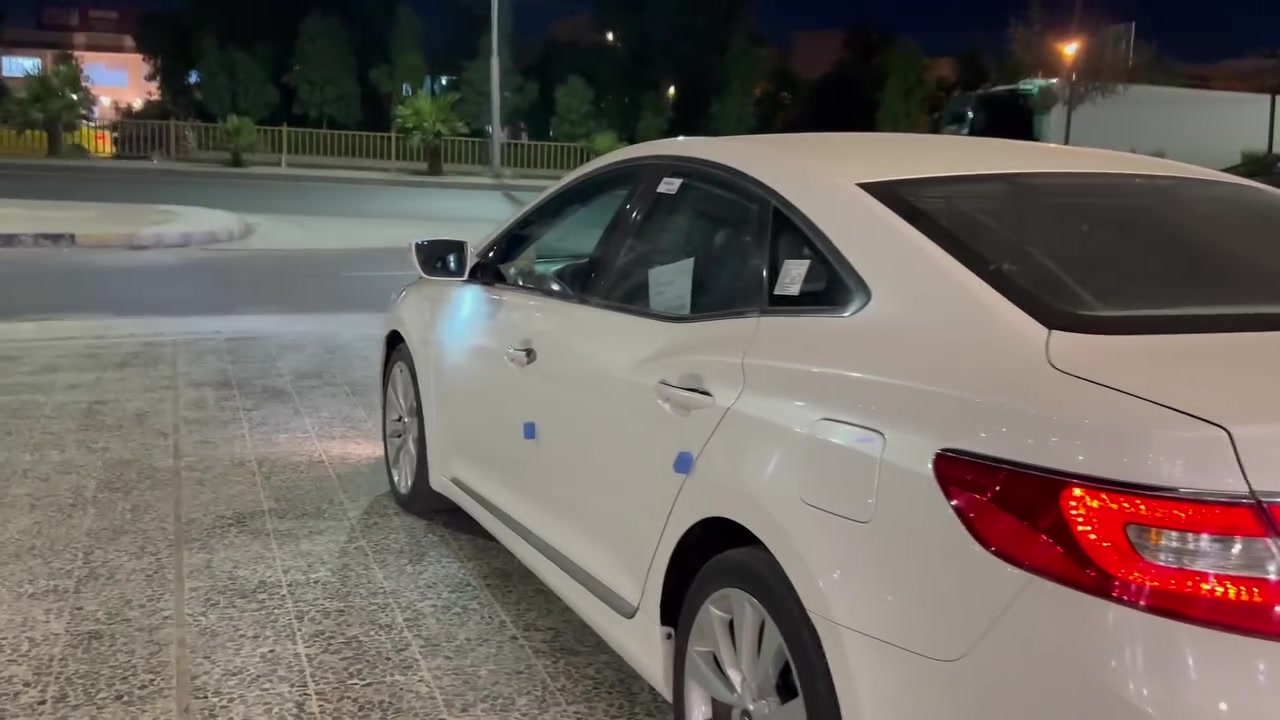 ازيرى ٢٠١٣ كلشي موضح بل فديو السعر١٣٠ باقي التفاصيل اتصل 
***********
