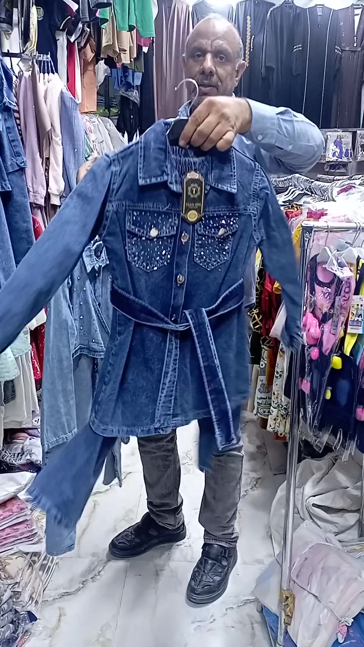 زورونا في مجمع تنزيلات تبارك الرحمن للملابس تجدون انسب لاسعار شرط سعر جمله العنوان الحصوه الشارع العام تقريبا مقابيل جامع اسامه بن زيد..مجاور العم محمد الناصر ابو الغذائيه.هاتف ***********..
