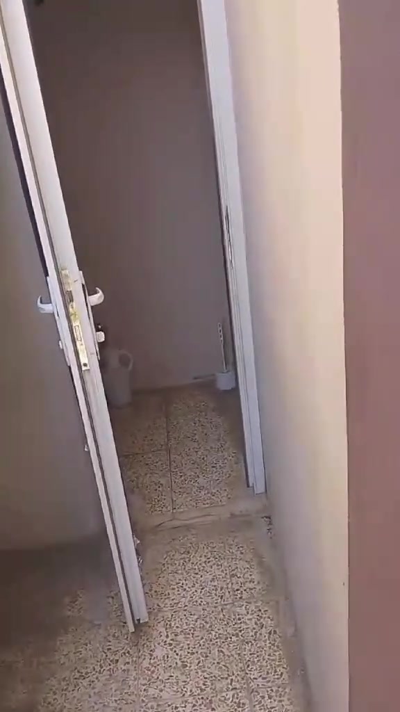 للأيجار
بيت 100 مربع شرقي نظيف 
حي الزهراء قرب مدرسة البواسل 
غرفتين ومطبخ ومشتملات وكراج كبير 
سعر الايجار 250 وبيه مجال


**إذا كنت صاحب هذا الإعلان وتريد حذفه لأي سبب، رجاءا أرسل رسالة إلى الدعم الفني**