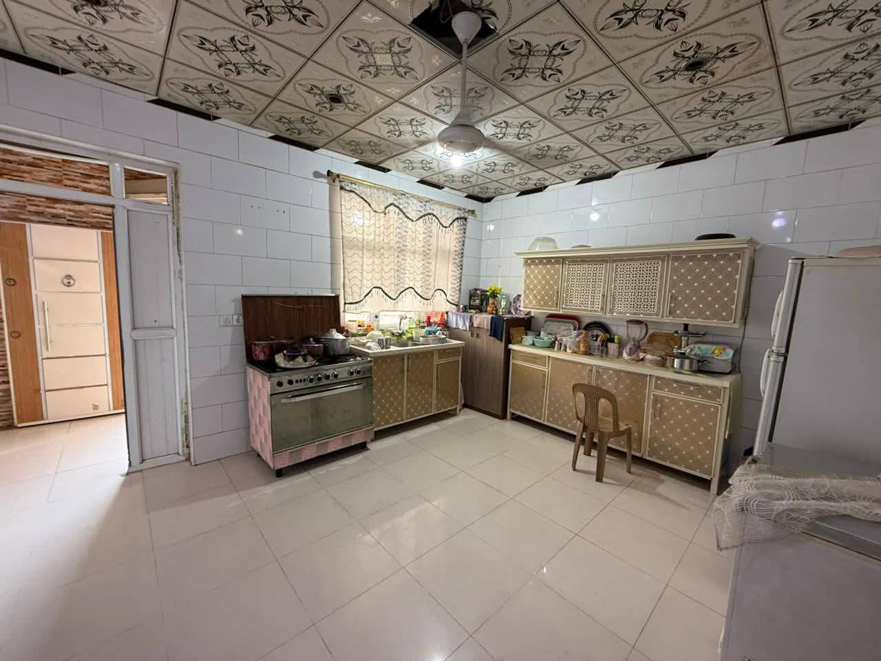 دار طابو صرف 
المساحة 200 متر 
العنوان روناكي قرب المركز الصحي 
يتكون الدار من (كراج كبير +استقبال+مطبخ+هول+غرفتين نوم+صحيات داخلي وخارجي)
￼السعر $ مراسلة الصفحة
‏￼ الاستفسار أكثر اتصل بالأرقام التالية 
***********

***********
