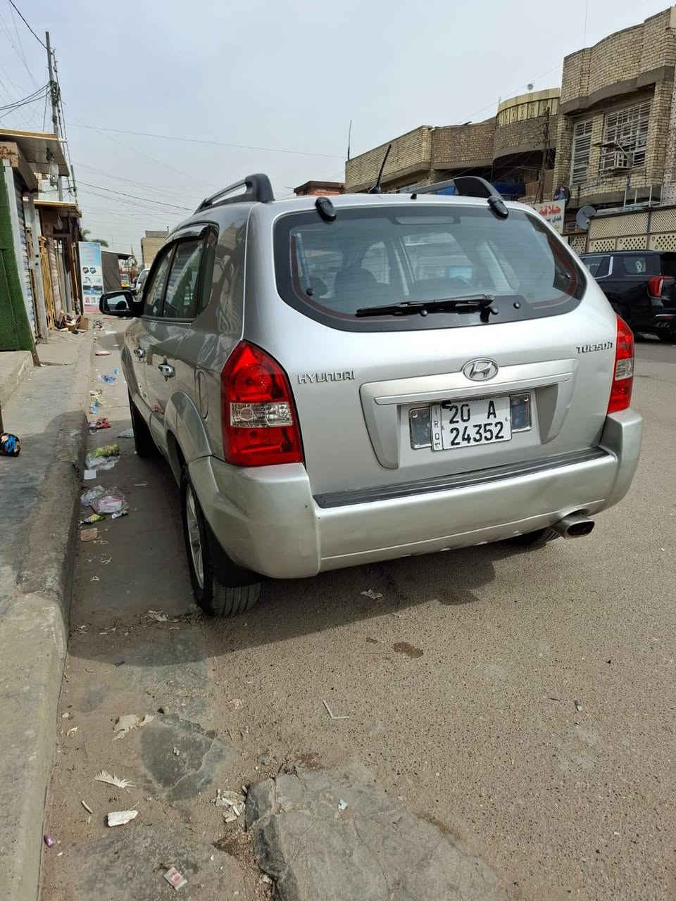 ...هونداي توسان 2009وارد خليجي شركة عامة فول مواصفات فتحة السيارة مكفوله ماعدى البنيد جراد وبخيته وبيها ب الجها اليمنه حالوب الباقي كفاله عامة محرك 2000دوش 4سلندر باسمي رقم جديد هزة جديدة تخم تاير كهربائياتها كلها شغاله مابيها اي نقص جاهزة السعر ١٠٨مكان بغداد البلديات قرب العاب بغداد زيونة ***********
