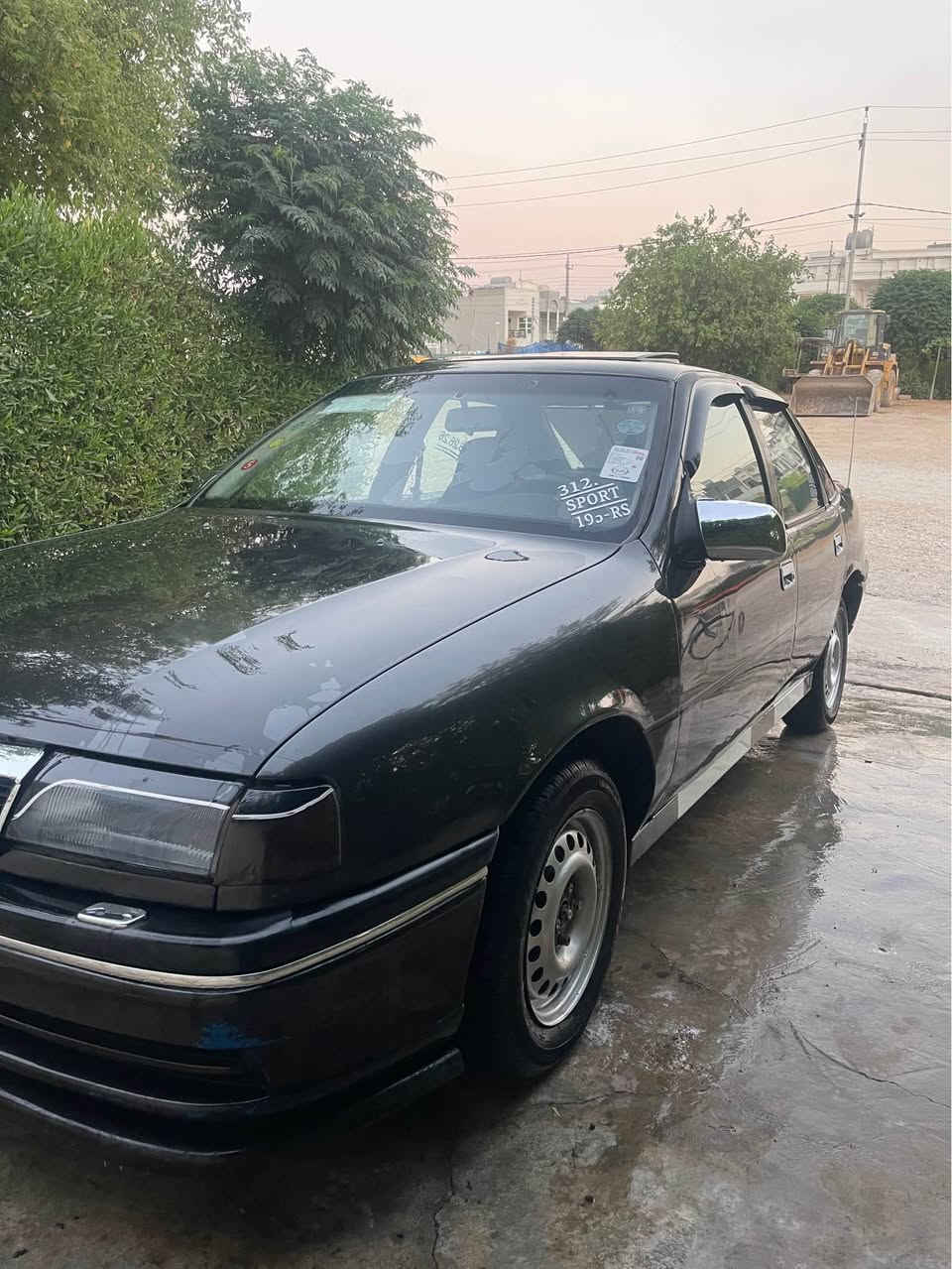 ئۆپل فیکترا مۆدیل۹۲کیرو ئکسل بەشەرت مەکینەی لەگەل زەخت دوو کەلی هەیە بە بی نوقوستانی کردن دەحمو لیدراوو وەرگەرانی نیە سبوخ حامە لۆ جوانی سەنەوی بەسەرجووە لە ۲٠۲۱ کیر حادیە مەکینە ۱۸ جوار تایەی نوی لە سەرە کارەبایی هەمووی مەزبوتە سحری٤۳وەرقە و مەجالیکی تیدایە*********** أربيل, العراق
