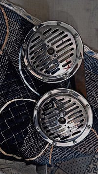 بوش للبيع سعر 250الف قفل العنوان الشعب انتصل 07750390279