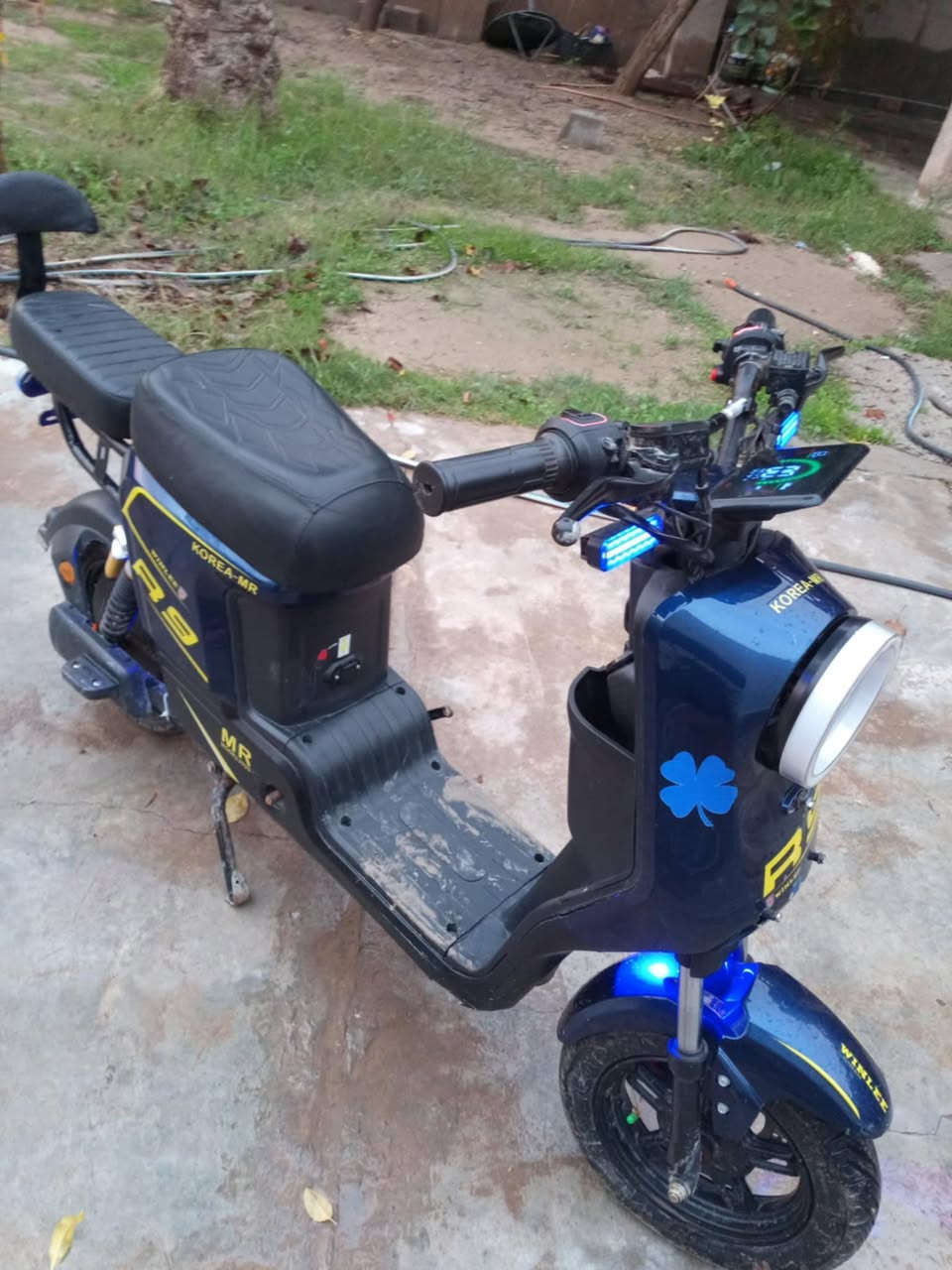 السلام عليكم بايسكل شحن ار تسعه للبيع موديل ٢٠٢٥ كله شغال بدون بطاريات السعر ٢٧٥ بي مجال مكان ديالى بعقوبه التواصل خاص او رقم (***********)
