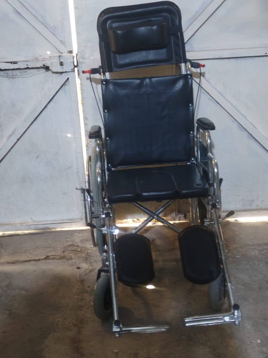 سلام عليكم
كرسي ذوي احتياجات خاصه بي  مميزات عديده موجوده بالصور رجاء لاا تكسر بالسعر 250 مكان البصره ***********

